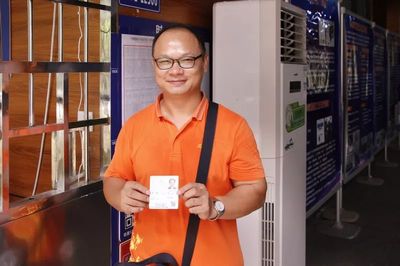 廣西高校首創(chuàng) 校內(nèi)火車票代售點暨簽證代辦服務(wù)